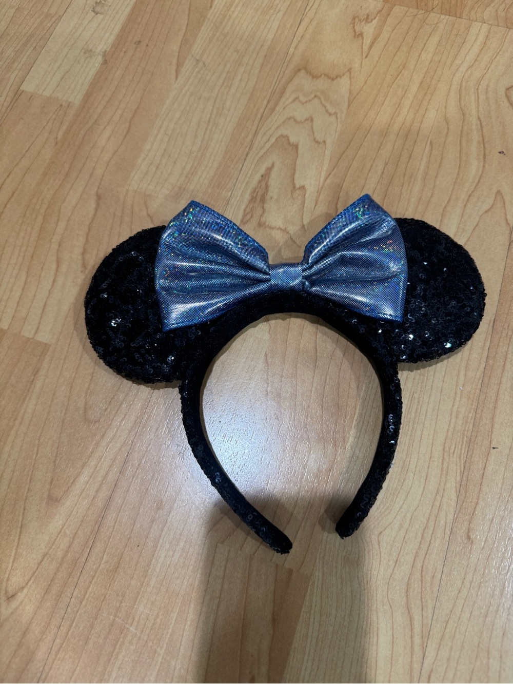 Disney Black Sequin Mouse Ears Headband with Blue Bow -l